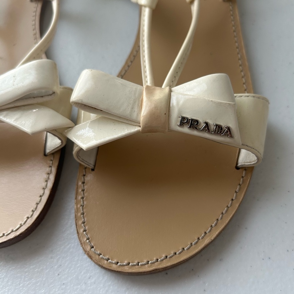 Prada Kids Girl Cream Bow Thong Sandals Ankle Strap Designer Flats Size 4–4.5 - Picture 5 of 16
